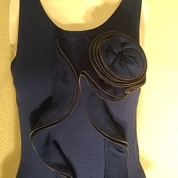 Twelve by twelve ( Los Angeles) dress - Picture 2 of 6